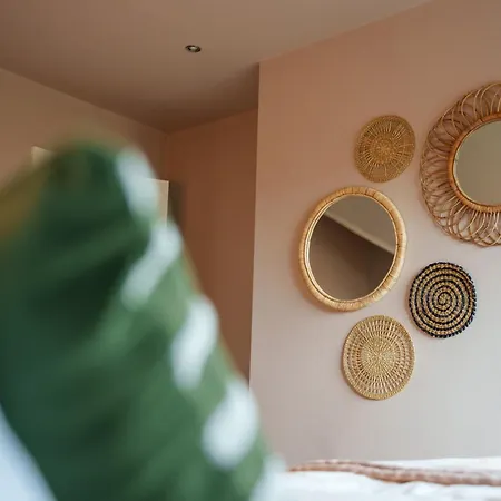 Διαμέρισμα With Airhgt @ Luxe In